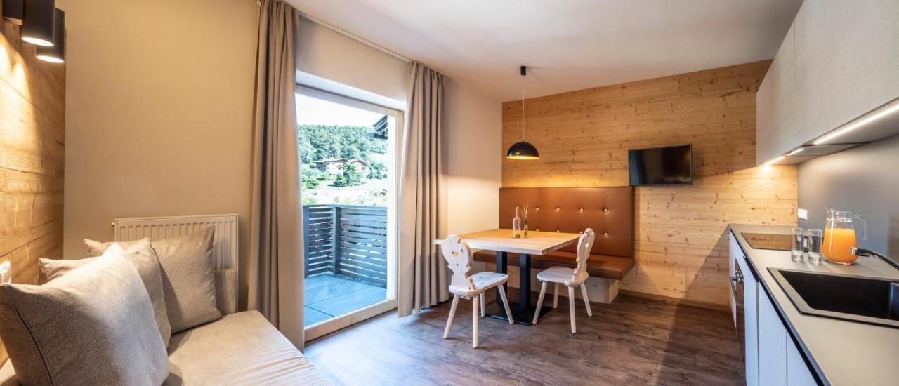 Martina Breakfast Lodge กัสเตลรอตโต ภายนอก รูปภาพ