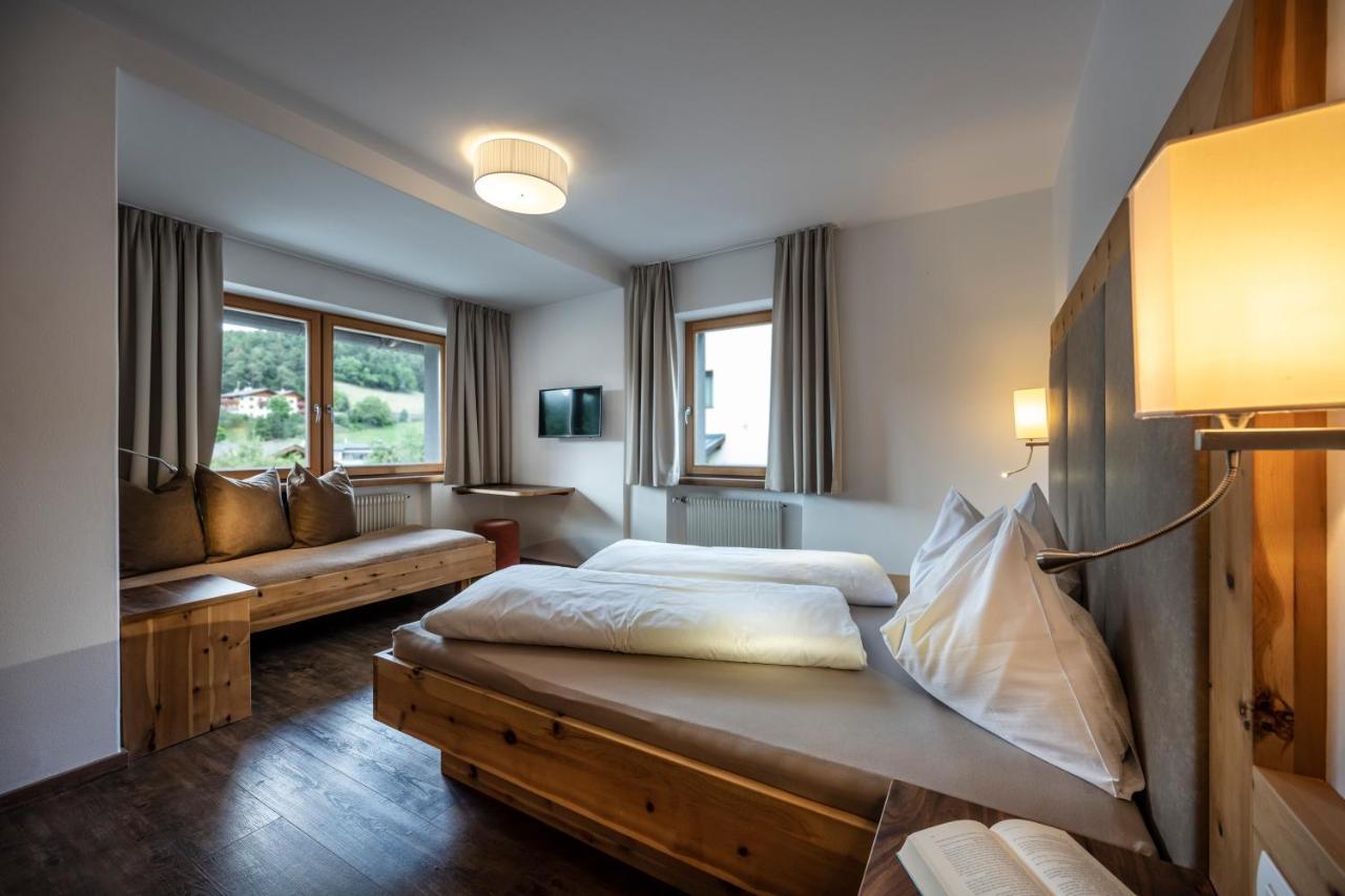 Martina Breakfast Lodge กัสเตลรอตโต ภายนอก รูปภาพ